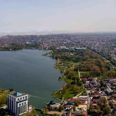 Lejlighed Charming Flat Near Black Sea